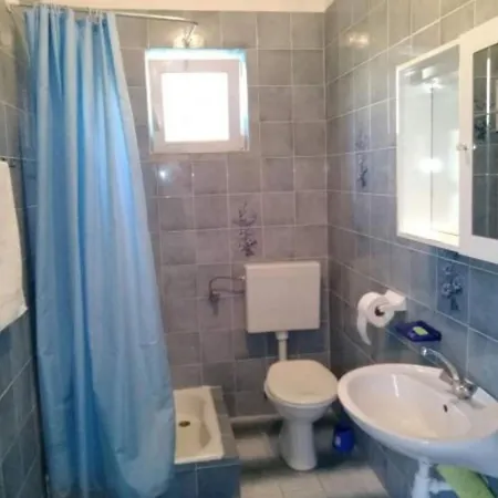 Two Bedroom With Terrace A2 *