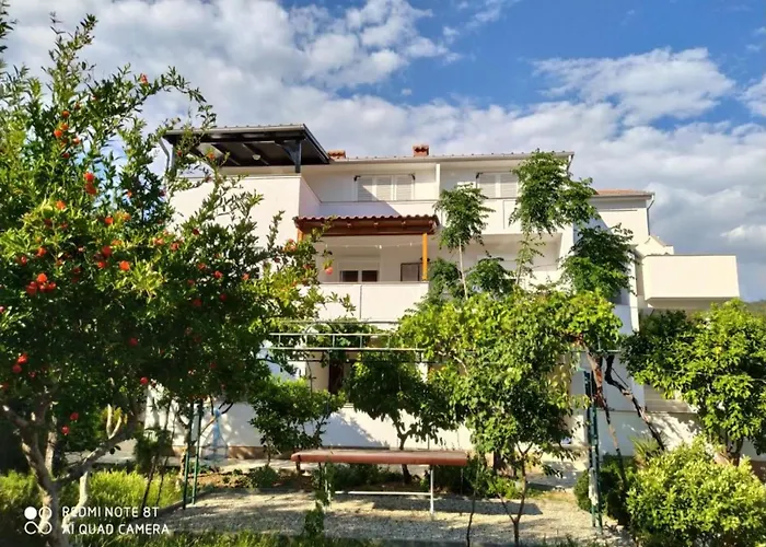 Two Bedroom With Terrace A2 Banjol