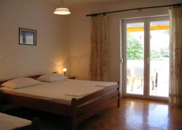 Two Bedroom With Terrace A2 Apartmán